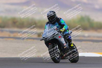 media/Sep-11-2022-SoCal Trackdays (Sun) [[81b7e951af]]/Turn 14 (1130am)/